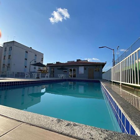 Ap Aconchegante Com Piscina E Estacionamento Proximo Ao Centro Appartement Feira de Santana Buitenkant foto